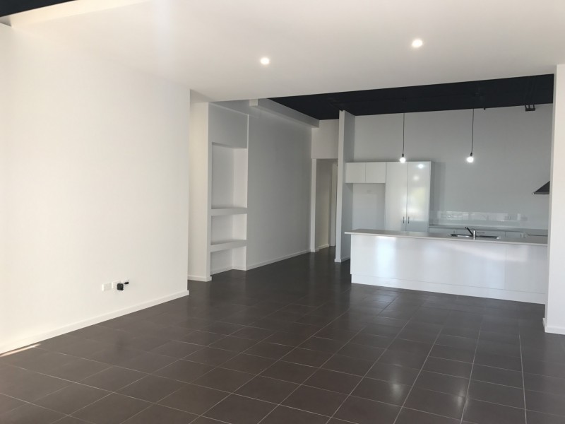 4/2A Nicole Close, Watanobbi NSW 2259