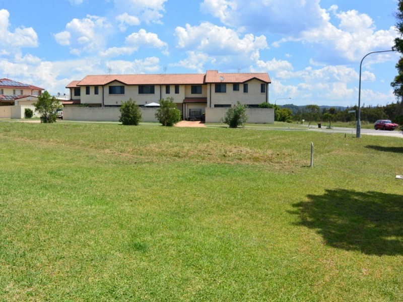 1/8 Mead Way, Watanobbi NSW 2259