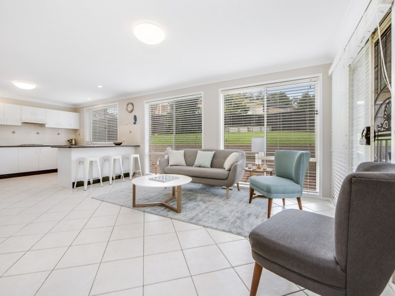 9 Manchurian Way, Wadalba NSW 2259
