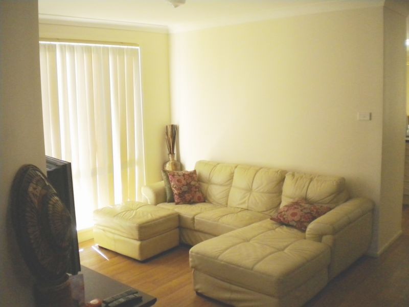 6 Pinehurst Way, Blue Haven NSW 2262