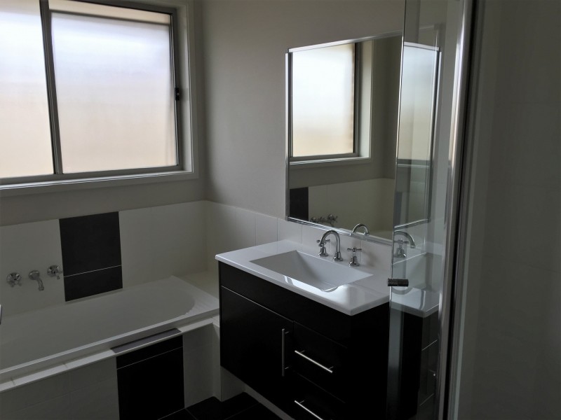 5 Merimbula Place, Woongarrah NSW 2259