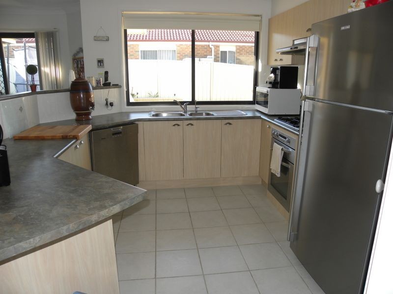 4 Warrigal Road, Woongarrah NSW 2259