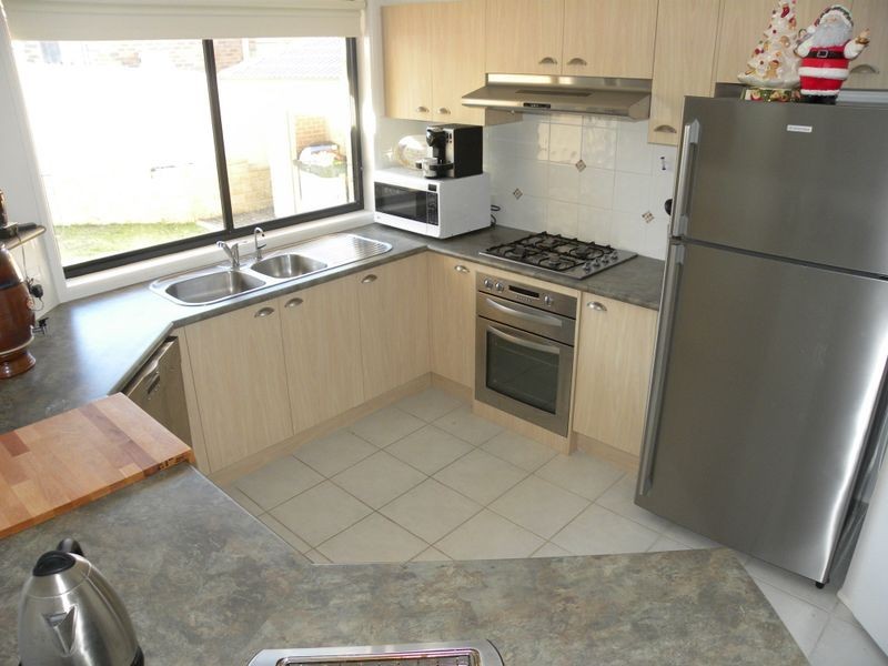 4 Warrigal Road, Woongarrah NSW 2259