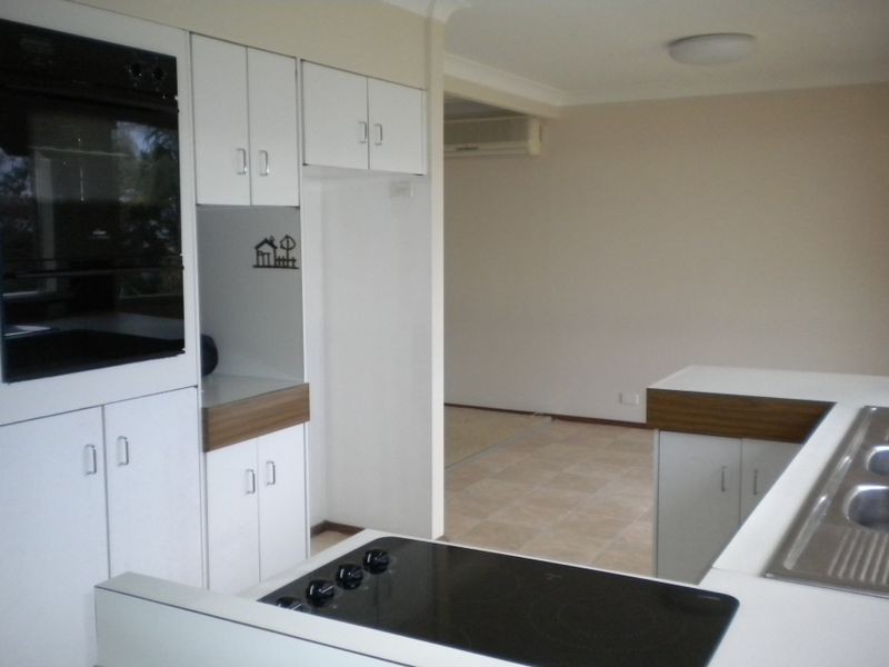 11 Arlunya Avenue, Gorokan NSW 2263