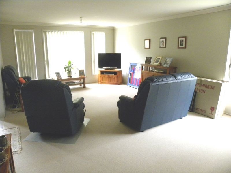 26 Washpool Crescent, Woongarrah NSW 2259