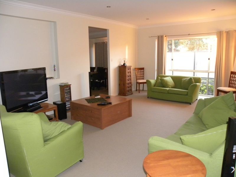 30 Nangar Street, Woongarrah NSW 2259