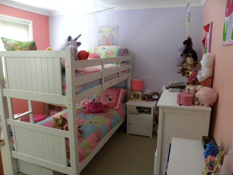 8 Cherry Blossom Crescent, Hamlyn Terrace NSW 2259