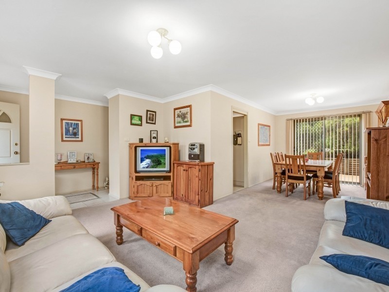 12 Honeygum Way, Mardi NSW 2259