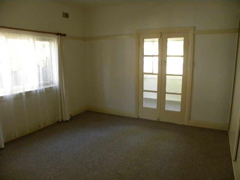 12 York Street, Gosford NSW 2250