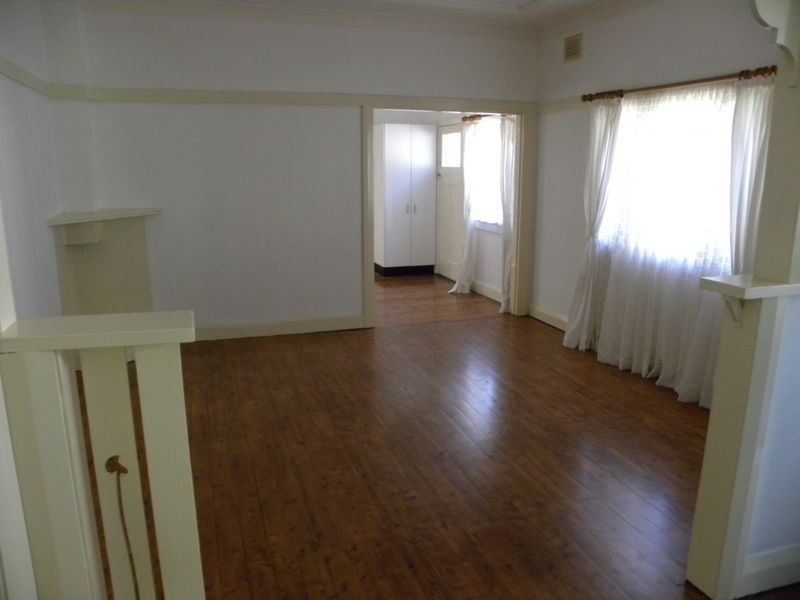 12 York Street, Gosford NSW 2250