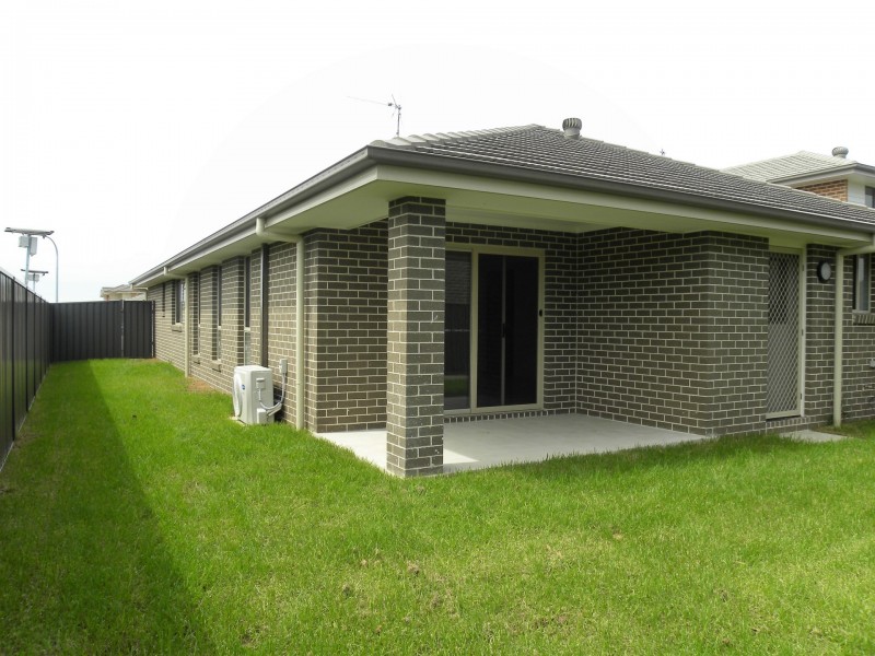 2 Nelson Grove, Woongarrah NSW 2259