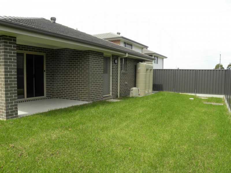 2 Nelson Grove, Woongarrah NSW 2259