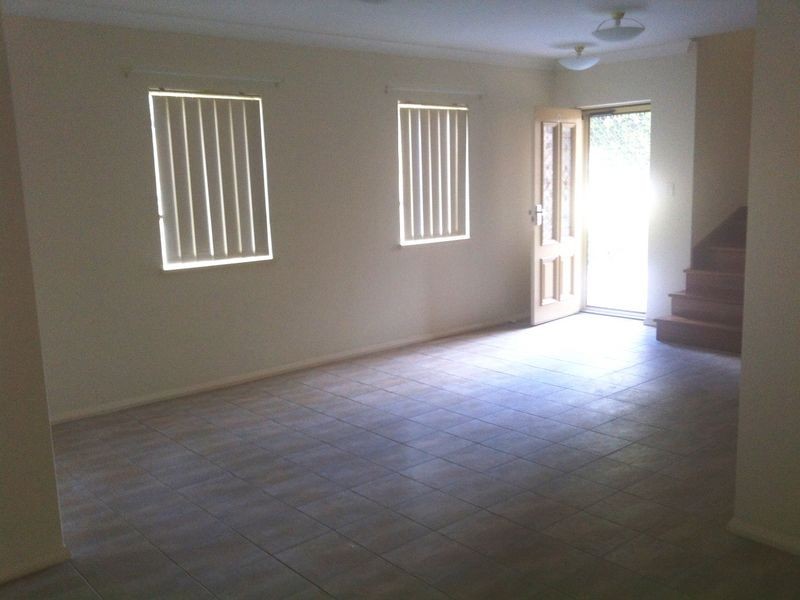 1/5 Howarth Street, Wyong NSW 2259