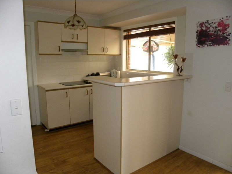 2/13 Kitty Place, Watanobbi NSW 2259