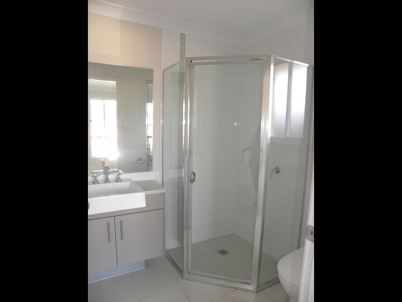 80 Settlement Dr, Wadalba NSW 2259