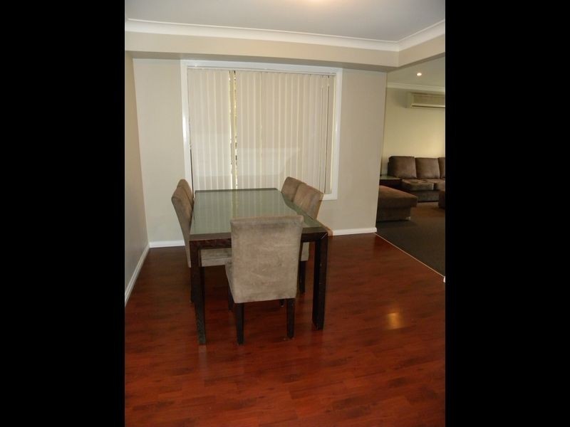 16 Stonehaven  Ave, Watanobbi NSW 2259