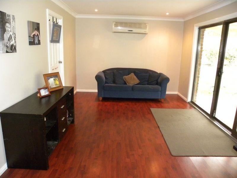 16 Stonehaven  Ave, Watanobbi NSW 2259