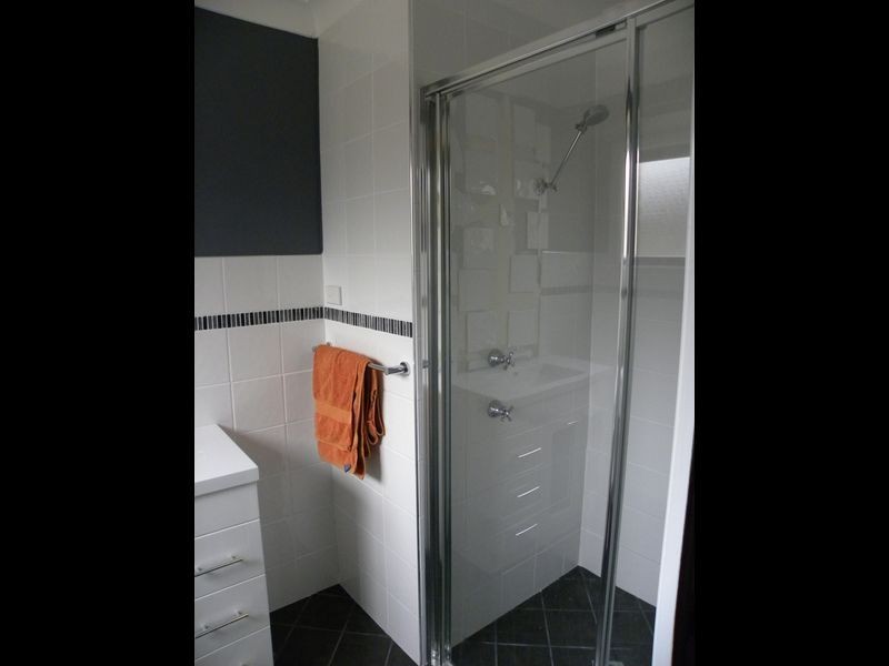 16 Stonehaven  Ave, Watanobbi NSW 2259