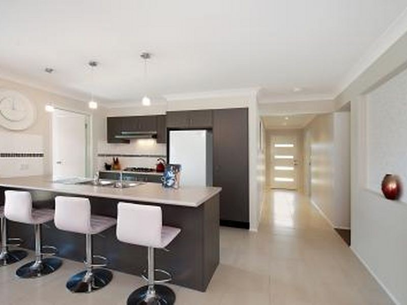 14 North Barrington Drive, Woongarrah NSW 2259