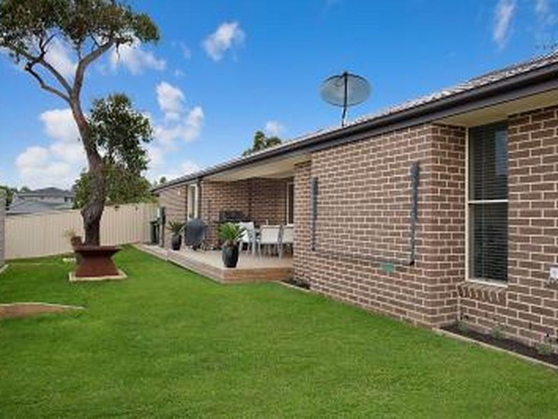 14 North Barrington Drive, Woongarrah NSW 2259