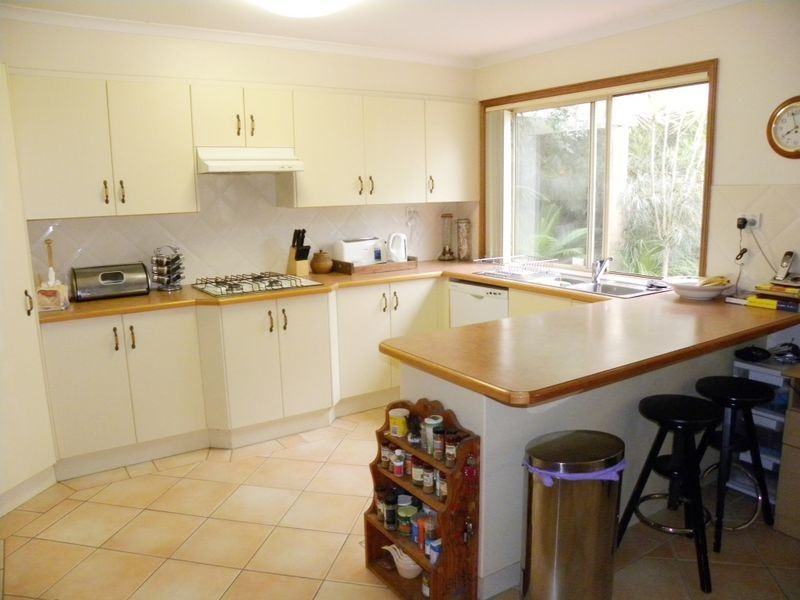 120 Woodbury Park Drive, Mardi NSW 2259