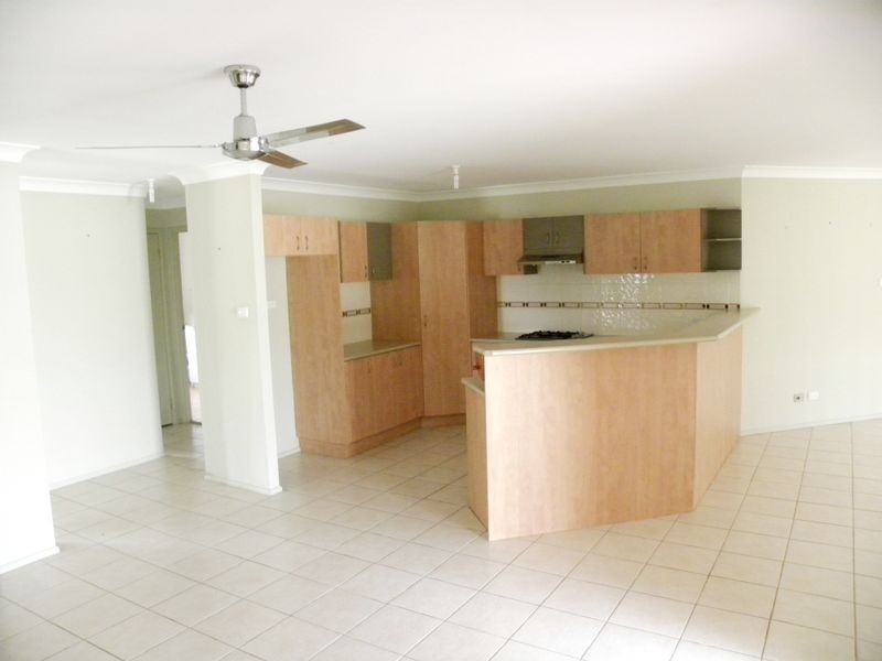 3 Viewfield Crescent, Woongarrah NSW 2259