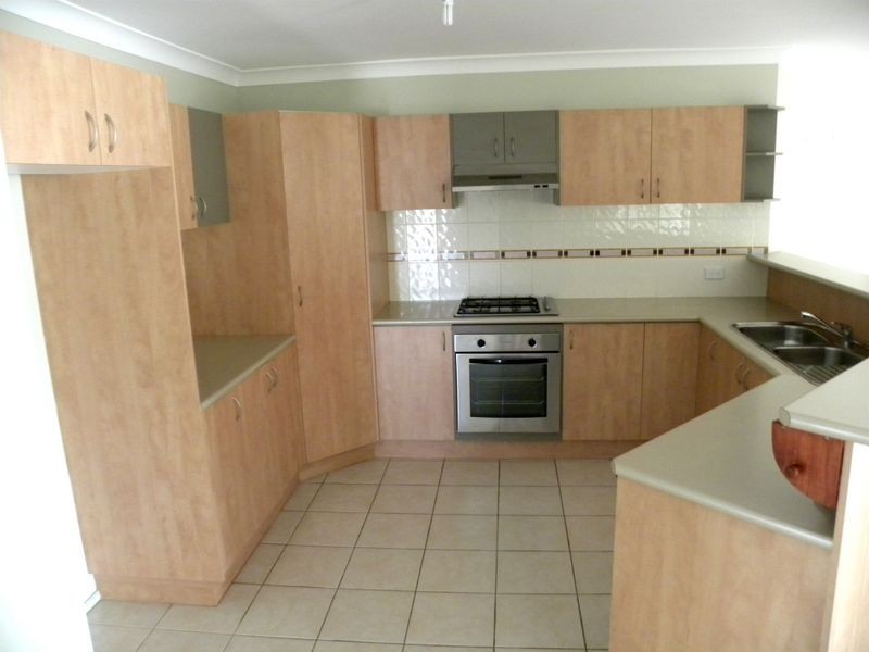 3 Viewfield Crescent, Woongarrah NSW 2259