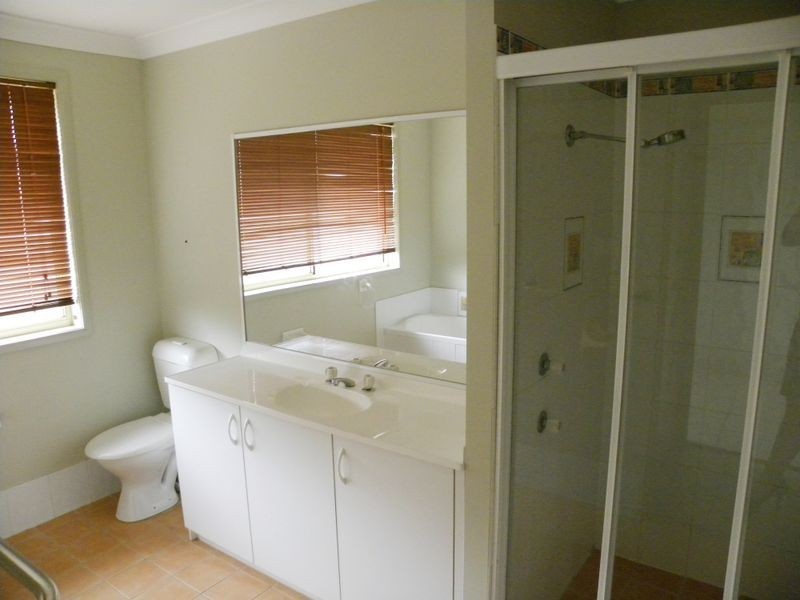 3 Viewfield Crescent, Woongarrah NSW 2259