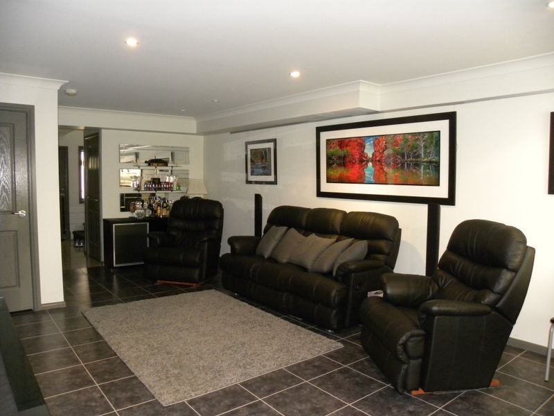 3/4 Heron Close, Watanobbi NSW 2259