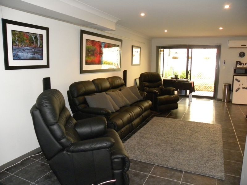 3/4 Heron Close, Watanobbi NSW 2259