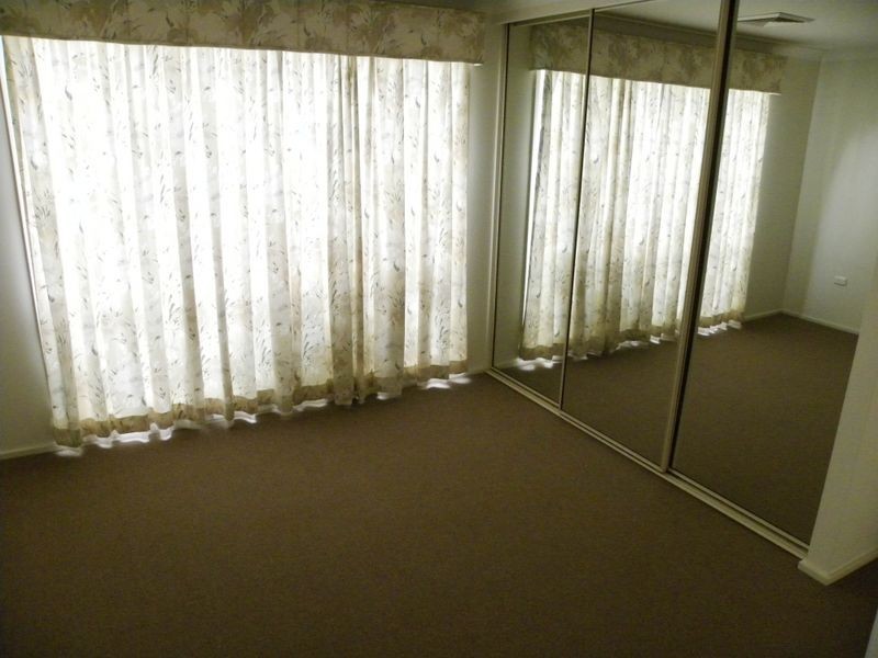 12 Frienship Place, Watanobbi NSW 2259