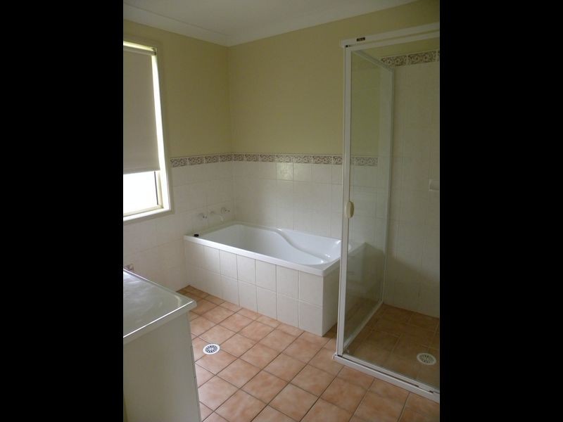 12 Brushwood Circuit, Mardi NSW 2259