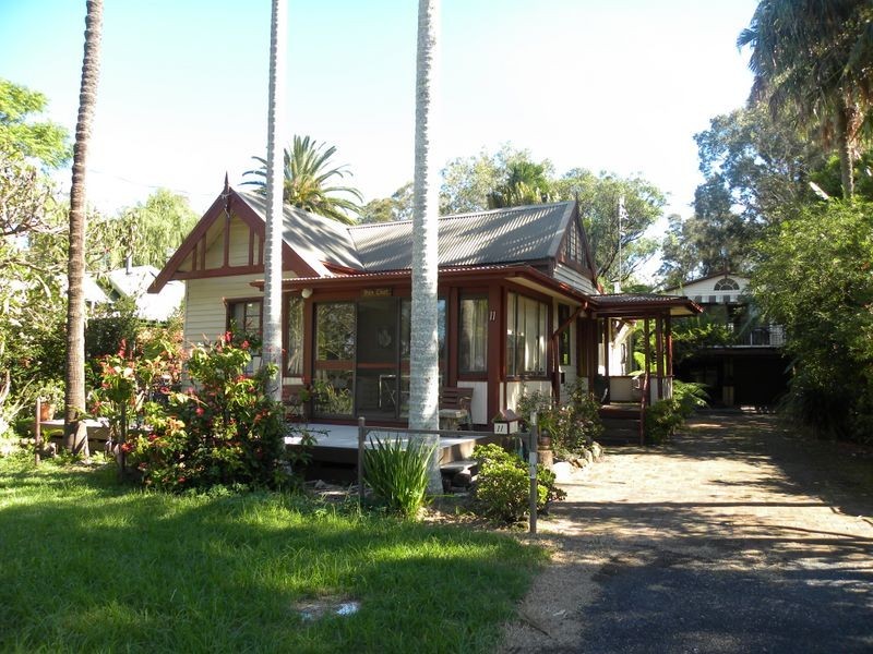 11 Sth Tacoma Rd, Tacoma South NSW 2259