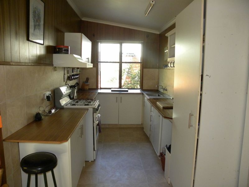 11 Sth Tacoma Rd, Tacoma South NSW 2259
