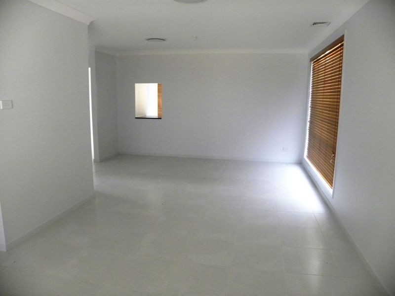 19 Wallum Crescent, Woongarrah NSW 2259