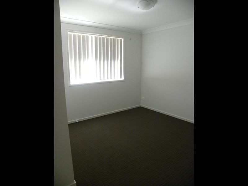 5 Seacres Place, Wadalba NSW 2259