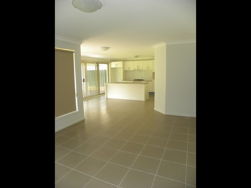 9 Florin Place, Wadalba NSW 2259