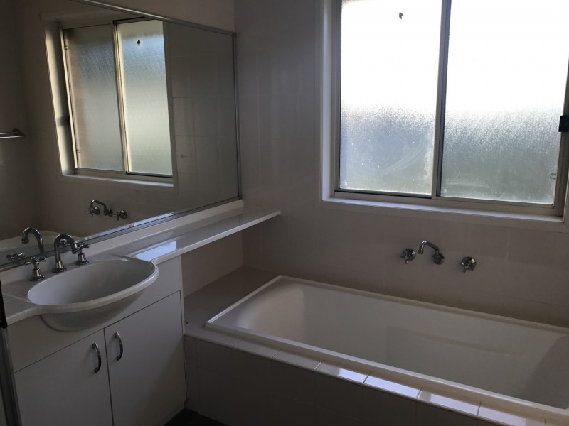 3 Delisle Drive, Watanobbi NSW 2259