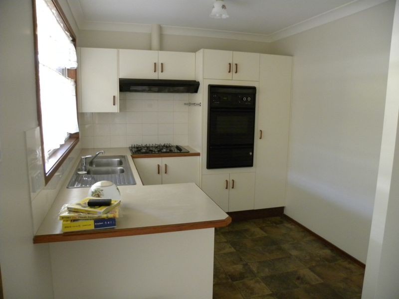 6 Farnol Place, Watanobbi NSW 2259