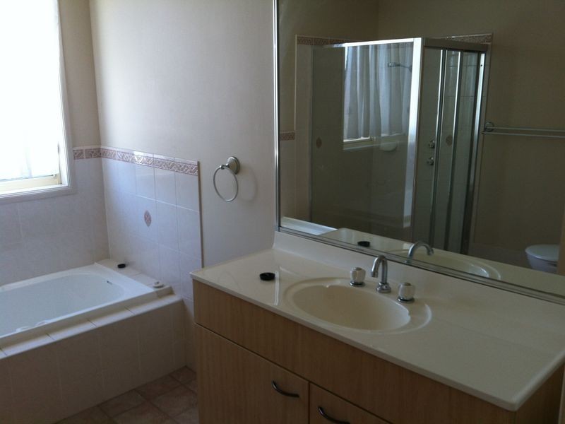 17 Highberry Street, Woongarrah NSW 2259