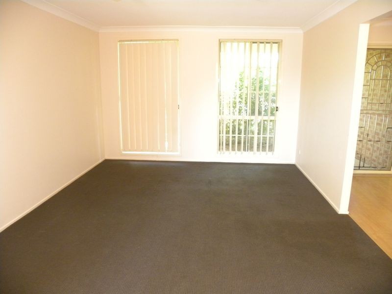 4 Appleblossom Way, Hamlyn Terrace NSW 2259