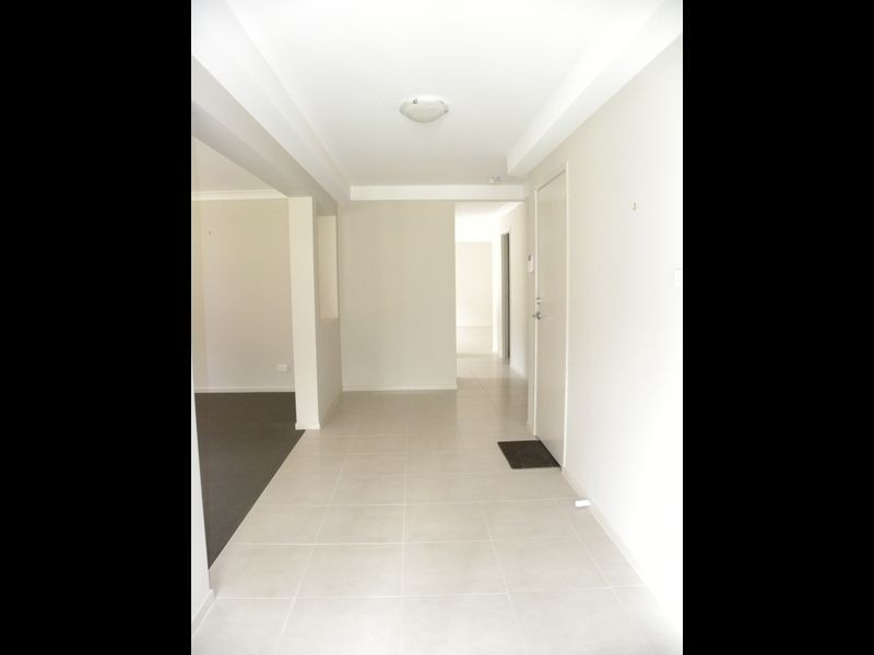 14 Hakone Rd, Woongarrah NSW 2259