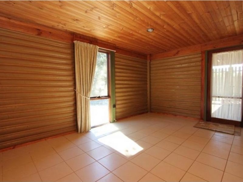 252 Tuggerawong Rd, Tuggerawong NSW 2259