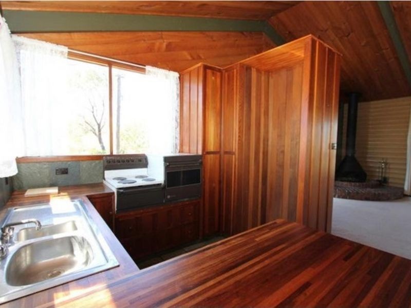 252 Tuggerawong Rd, Tuggerawong NSW 2259