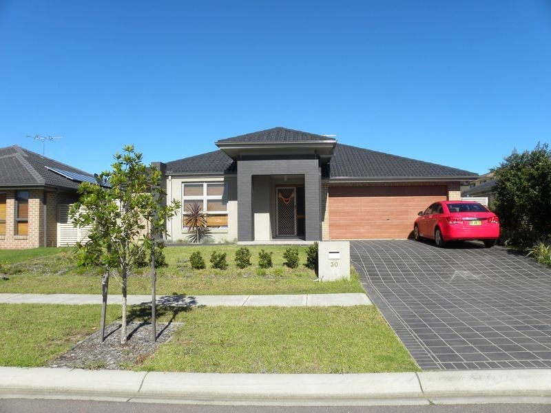30 Wakool Crescent, Woongarrah NSW 2259