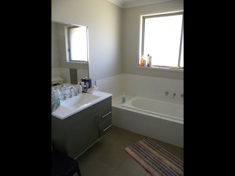 30 Wakool Crescent, Woongarrah NSW 2259