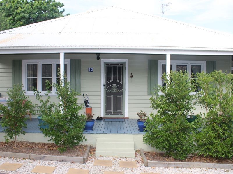 13 Byron Street, Wyong NSW 2259