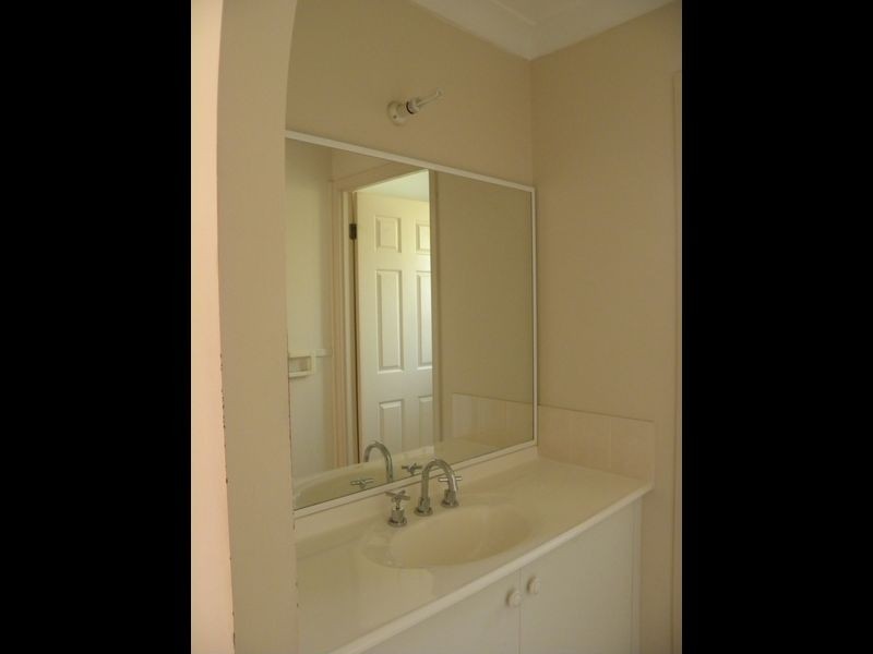 10 Monica Grove, Mardi NSW 2259