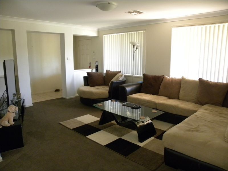 8 Bougainvillea Road, Hamlyn Terrace NSW 2259