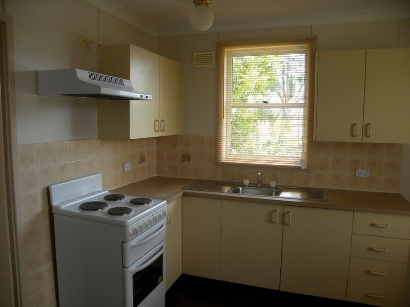 22 Cutler Drive, Wyong NSW 2259